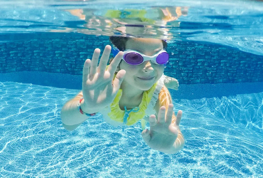 Royal Splash Goggles 7 Royal Splash Goggles