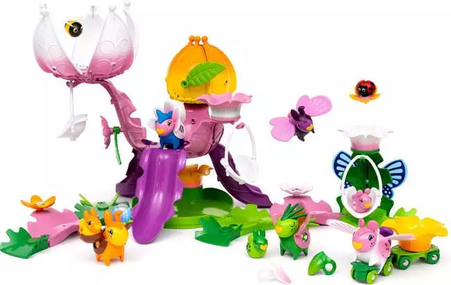 BRIO Flora Flower Town Playset 47 Pieces 2 BRIO Flora Flower Town Playset 47 Pieces